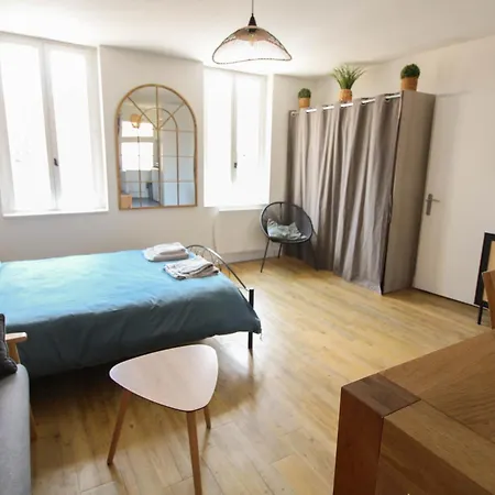 Monlogis 6 Grand Studio Lumineux- Fibre Angoulême Extérieur photo